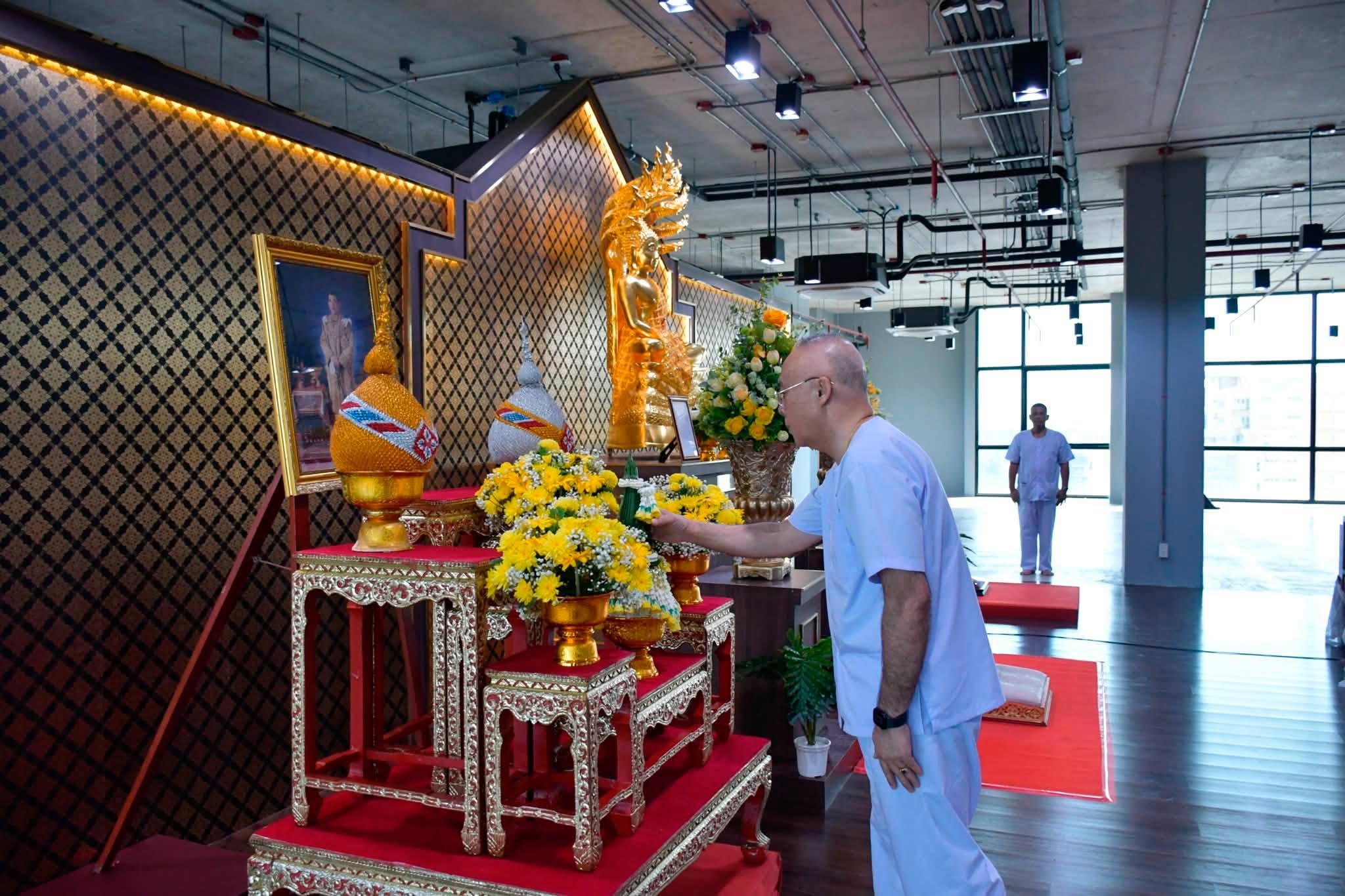 กิจกรรมปฏิบัติธรรมถวายพระราชกุศล เนื่องในโอกาสวันเฉลิมพระชนมพรรษา ๗๔ พรรษา พระบาทสมเด็จพระเจ้าอยู่หัว