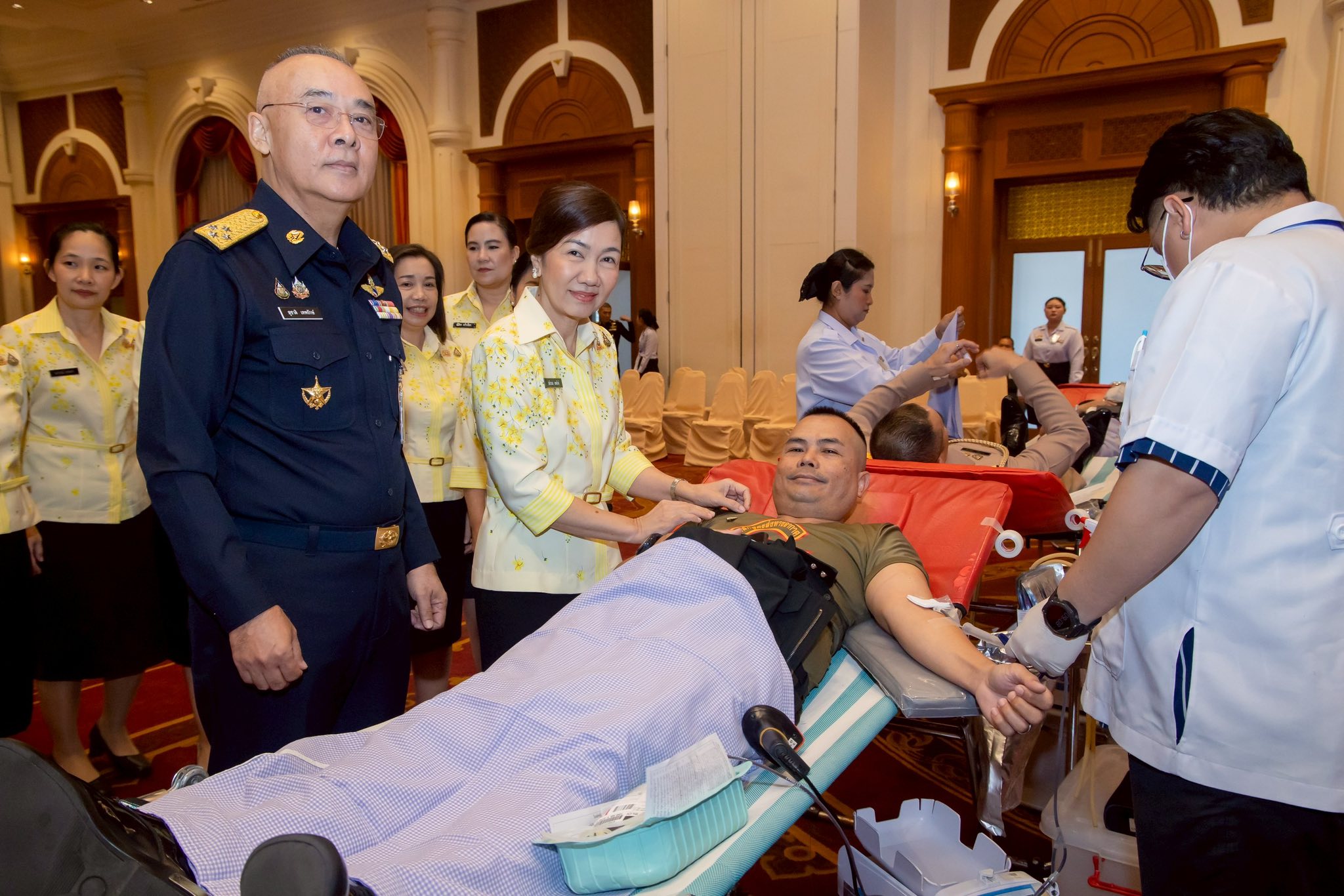 สำนักงานปลัดกระทรวงกลาโหมร่วมใจบริจาคโลหิตถวายเป็นพระราชกุศล