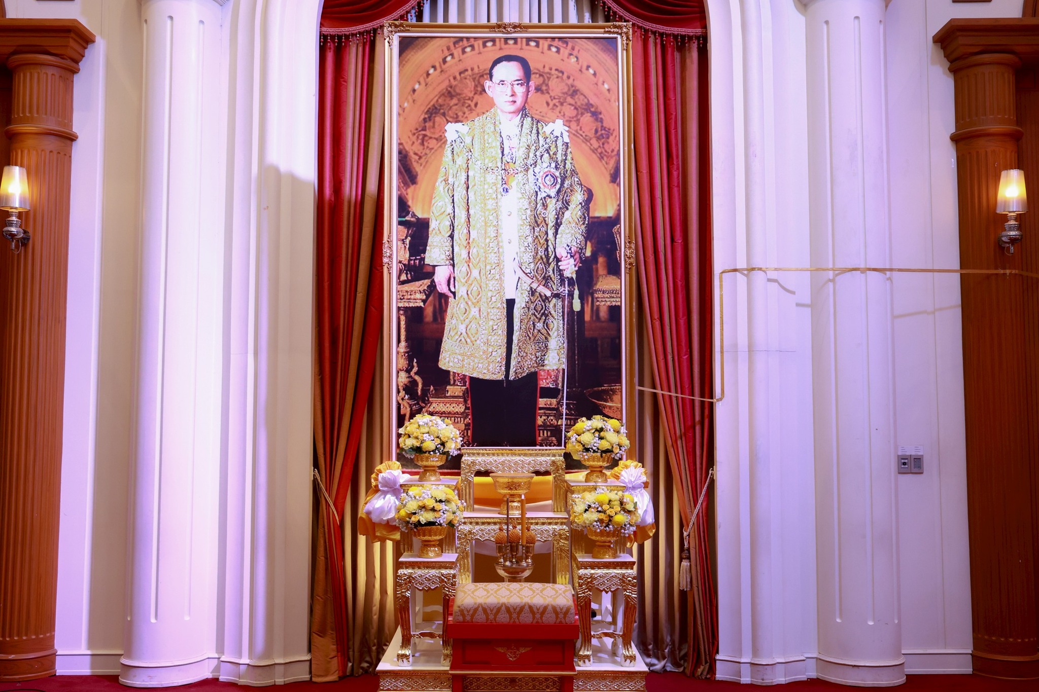 กิจกรรมเนื่องในวันคล้ายวันพระบรมราชสมภพพระบาทสมเด็จพระบรมชนกาธิเบศรมหาภูมิพลอดุลยเดชมหาราช บรมนาถบพิตร