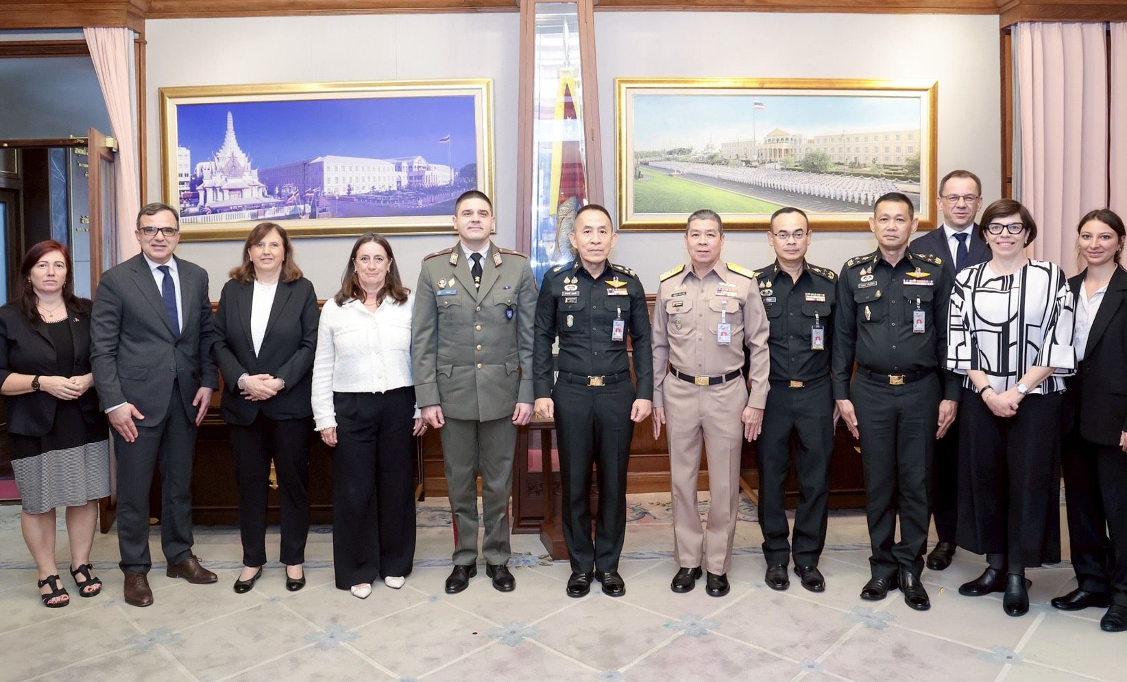 ปลัดกระทรวงกลาโหมให้การต้อนรับคณะผู้แทนด้านความมั่นคงของสหภาพยุโรปย้ำความร่วมมือด้านความมั่นคง เสริมบทบาทหุ้นส่วนเชิงยุทธศาสตร์